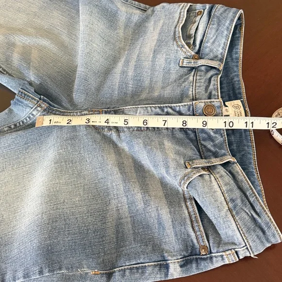 Jeans - Picture 9 of 10